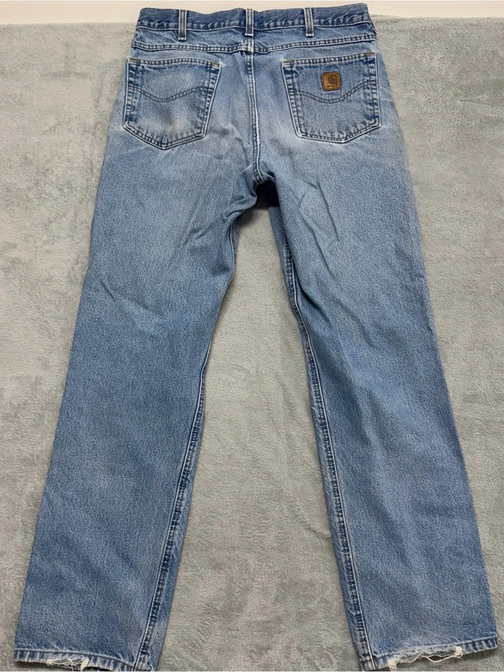 Vtg Carhartt Jeans Men 33x33 B160 D9T Relaxed Fit Distressed Denim Medium Wash